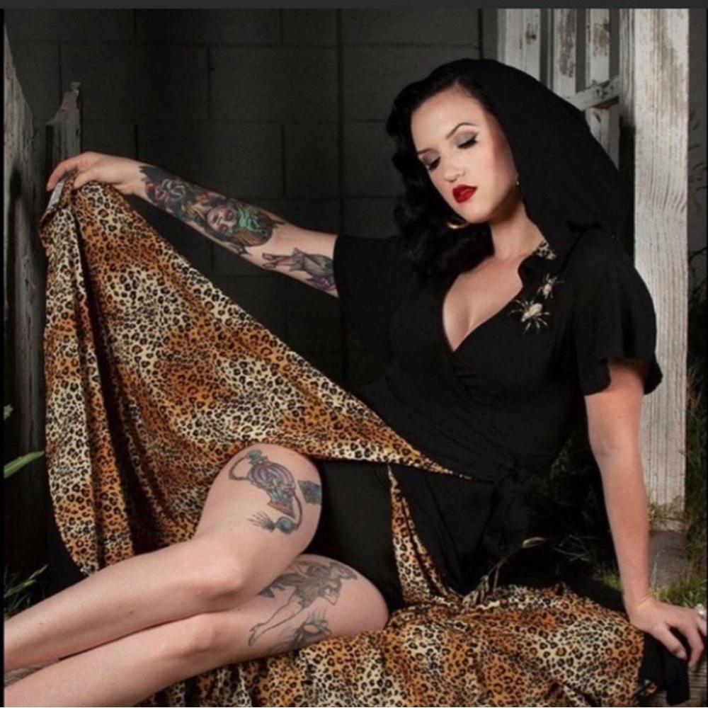 TOBS Oblong Shop Veronica hood dress 2/3x  Halloween pinup perfection cheetah